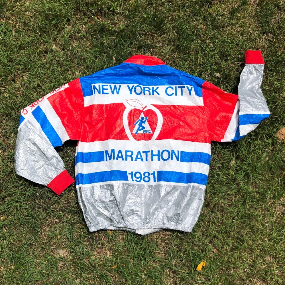 >>SOLD<< VINTAGE 80S NYC Marathon 1981